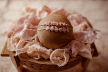 Load image into Gallery viewer, Vintage Peach
